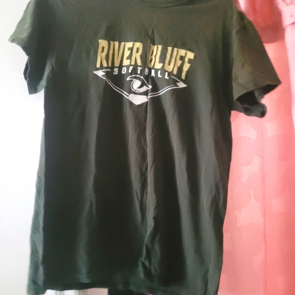 Gildan Men's Dark Green River Bluff Softball Tee